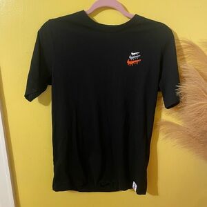 NWOT Nike Black T-Shirt